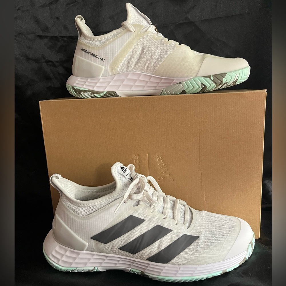 adidas- adizero Ubersonic 4 Parley